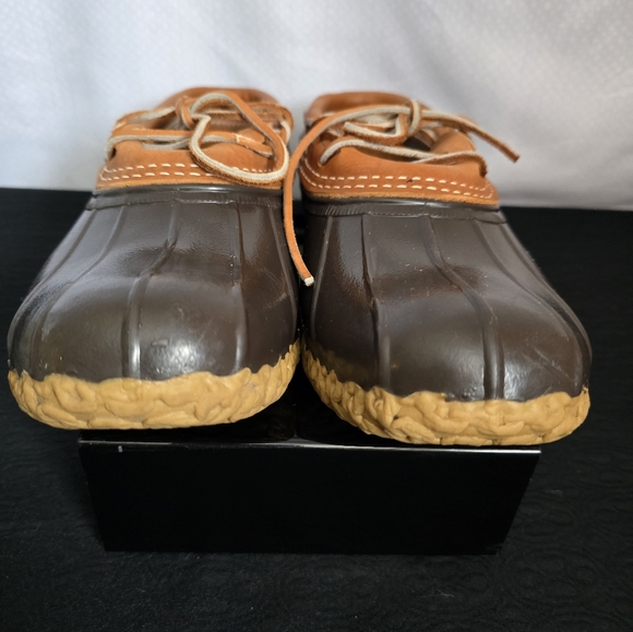 Legendary Maine-made Bean Boot Rubber Mocs By L.L. Bean - Picture 5 of 9